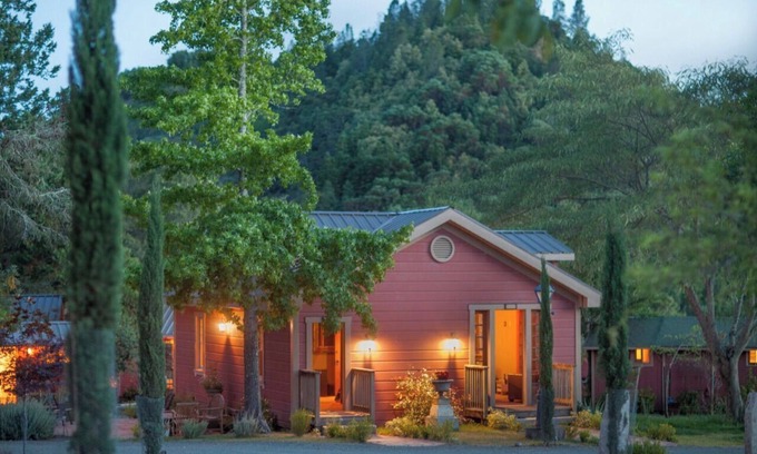 Calistoga Resort | Chic Bunk House at SSS Ranch/Resort Calistoga