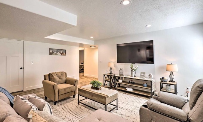 Payson Apartment | Chic Payson Apartment about 10 Mi to Utah Lake!