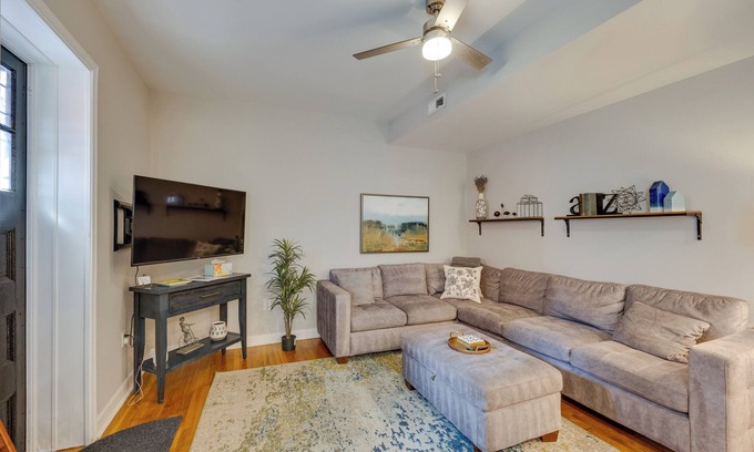 Monroe Ward Apartment | Chic Richmond Retreat w/Quaint Private Patio!