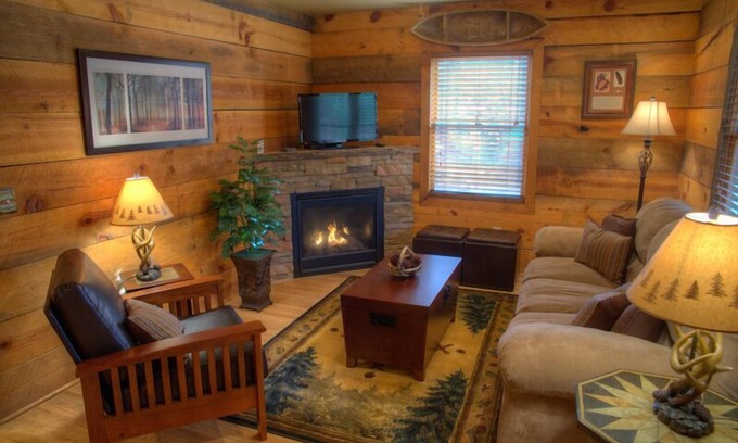Sautee Nacoochee Cabin | Chimney Mt 2 | 2BR Cabin, Dog Friendly w/Hot Tub and Fireplace. Near Helen GA