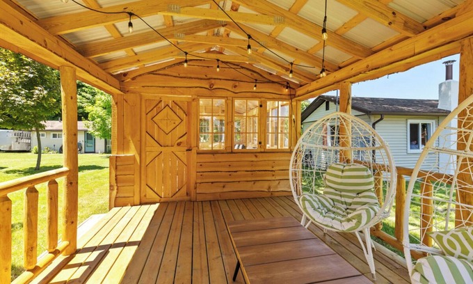 Chippewa Lake Cabin | Chippewalaketwin