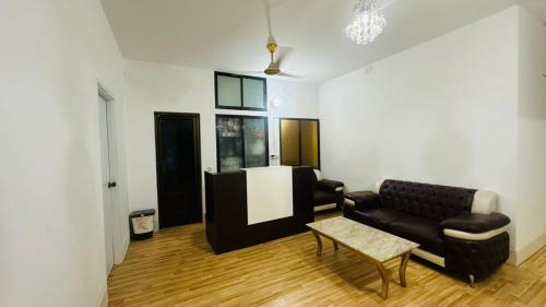 Banani House | Chittagong Apartment Service Guest House