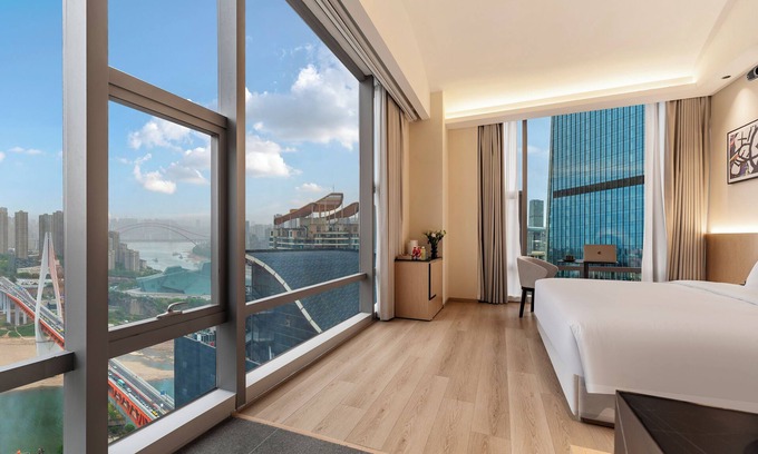 Jeifangbei Central Business District Hotel | Chongqing Haoting Riverside Hotel
