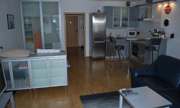 Letnany Apartment | Chotěšovská Apartment with Parking Place
