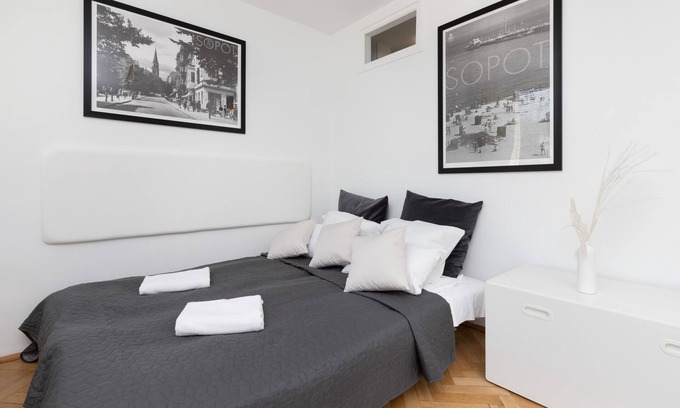 Sopot Apartment | Chrobrego 22 | Atmospheric Studio | Balcony