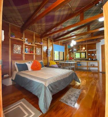 Tomas Oppus House | Chue&larry's Beachside Homestay