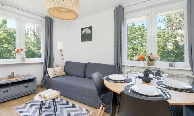 Chylonia Apartment | Chylońska 7 | Well-furnished Apartment
