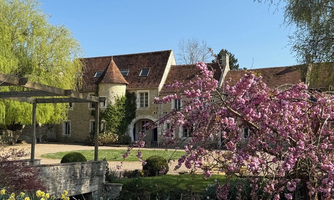 Ernes Other | Ciderpress 6-bedroom house set in 1 hectare of gardens with pool and lake