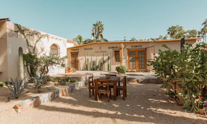 Todos Santos House | Cien Palmas- Authentic Mexican Casita 1 -Downtown