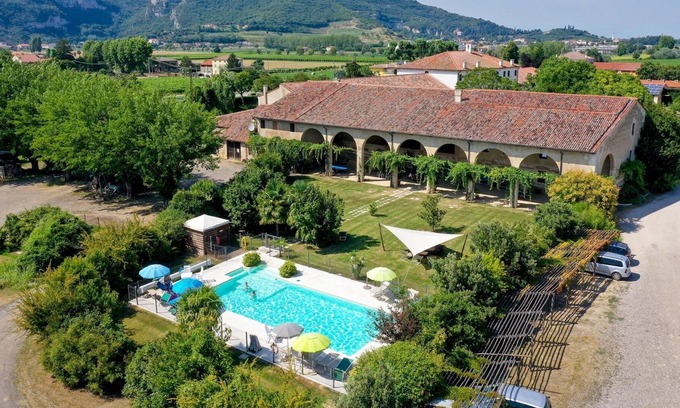 Longare Apartment | Ciliegi apartment with one bedroom and one bathroom on the first floor (apartment 4)