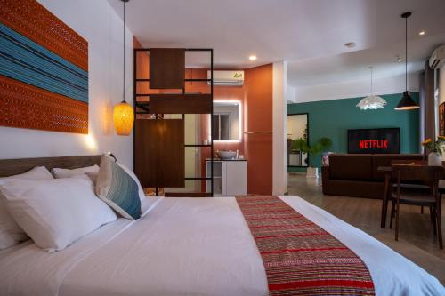 Dong Khoi Apartment | CIRCADIAN Airy Studio near Nguyen Hue