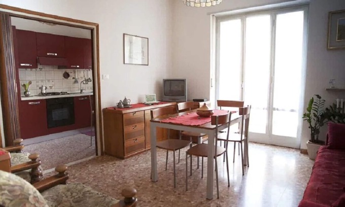 Sud-Ovest Apartment | Cirigigi - Comodo Appartamento nel Cuore di Verona