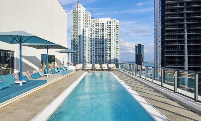 Brickell Hotel | citizenM Miami Brickell