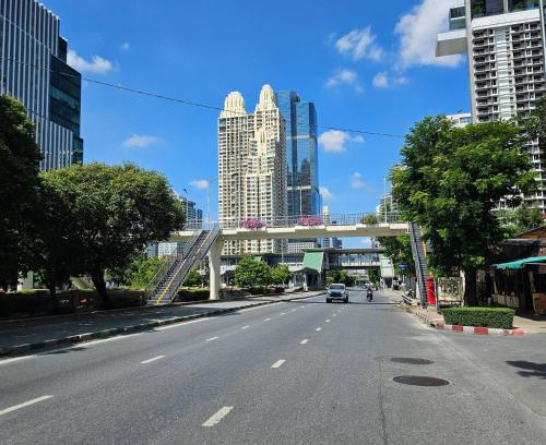 Thung Maha Mek House | City Living