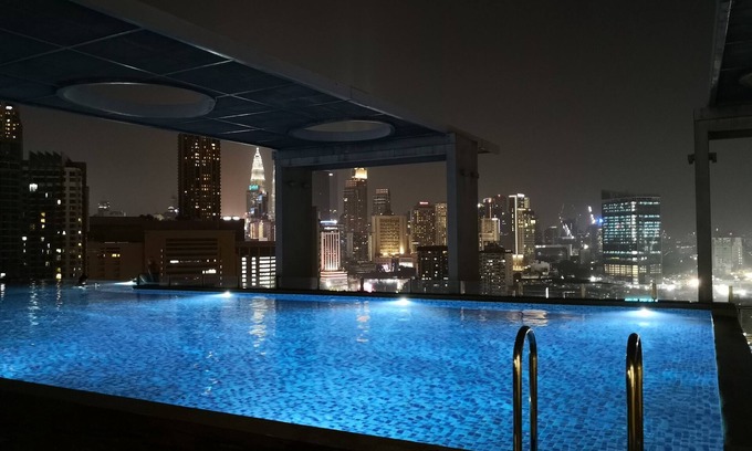Pudu Apartment | (City Pool View) D'Majestic Short Stay at Kuala Lumpur/Bukit Bintang/Pudu