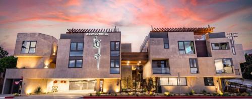 Middletown Hotel | City24 Condo Hotel Little Italy Mission Hills