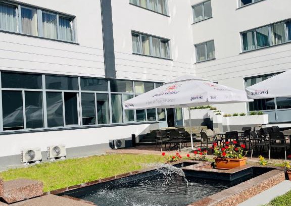 Wawer Resort | CKS Warszawa (Centrum Konferencyjno-Szkoleniowe CS Natura Tour)