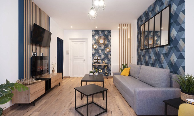 Verdun Apartment | ClairChêne - Cosy Centre Parking