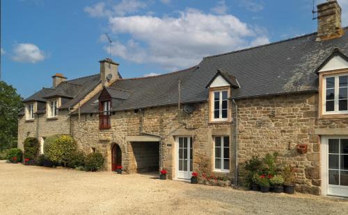 Jugon-les-Lacs-Commune-Nouvelle House | Clara, Clement & Nelle - Character Cottages