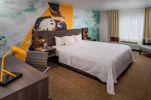 Beckley Hotel | Clarion Pointe Beckley