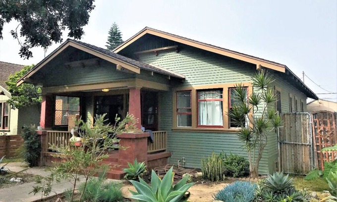 Eastside House | Classic California Craftsman House - Private Yard
