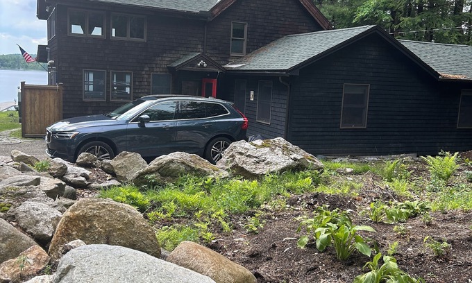 Rindge House | Classic Lakefront Family Summer Home