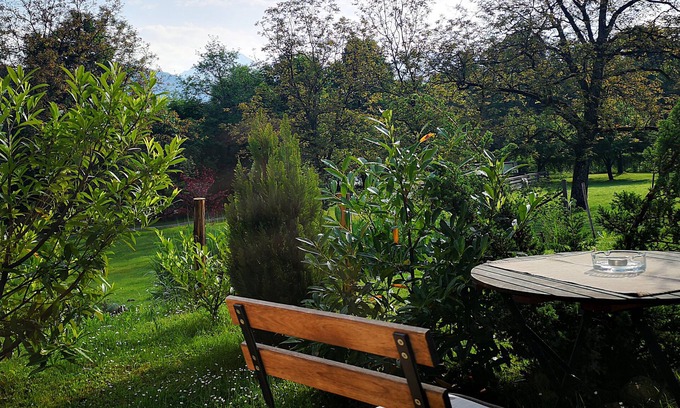 Visoko Apartment | Classic Studio with Patio