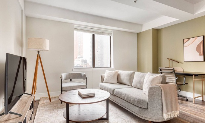 Upper East Side Apartment | Classic UES 2BR w/W/D, Gym & Doorman, nr Carl Schurz Park, by Blueground