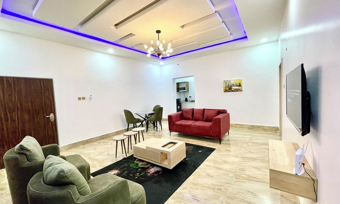 Utako Apartment | CLEAN 1BEDROOM FLAT at UTAKO ABUJA. 24hrs LIT with AC, WIFI & KITCHEN