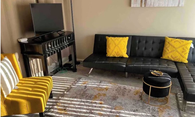 Sammamish Condo | Clean Stunning Condo in Sammamish