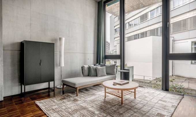 Alt-Wiedikon Apartment | Clean Wiedikon 2BR w/Storage & W/D, close to Market, by Blueground