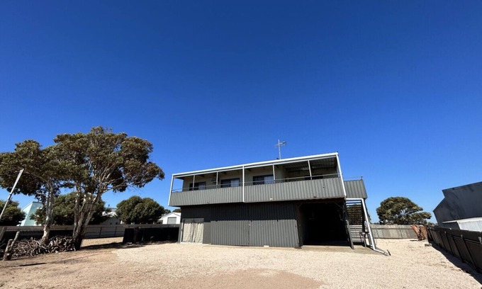 Port Victoria House | Clearview Shack - Entire Home in Port Victoria