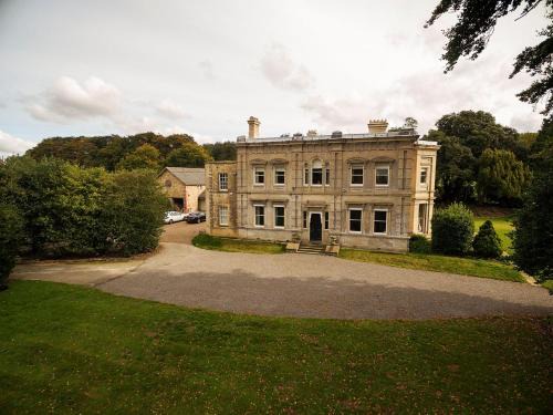 Gainsborough Bed & Breakfast | Cleatham Hall