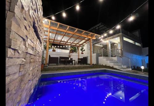 Alfonso House | Cleofe's Place, Unique 3BR villa near Tagaytay City