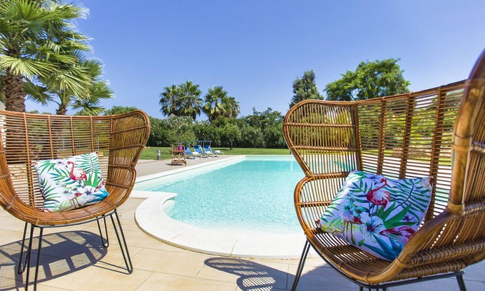 Alghero Villa | ClickSardegna Alghero Villa Morena with private swimming pool for 10 people
