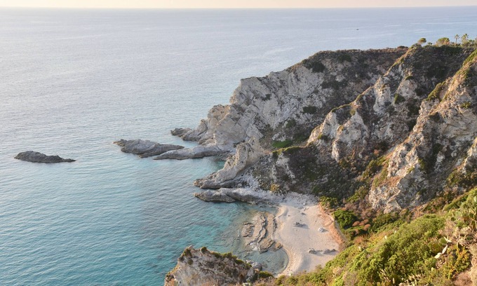 Ricadi Villa | CLIFF HOUSE - Capo Vaticano