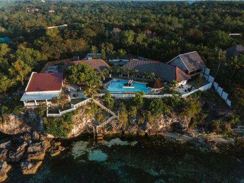 Tawala Resort | Cliffside Resort
