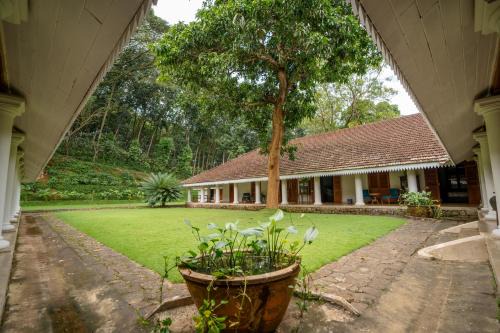 Rattota House | Clodagh Manor House by Seven Angels