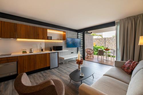 Saint-Denis Apartment | Clos de la Rivière