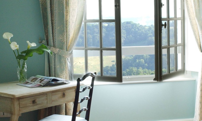 Jurancon House | Clos Mirabel Manor B&B