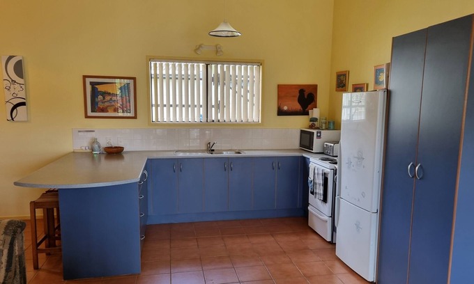 Baylys Beach House | Close to beach in a private location