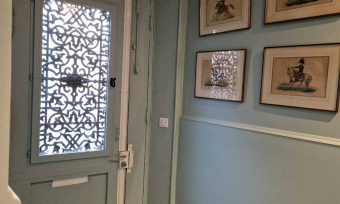Saint-Louis Apartment | Close to equestrian events in Versailles Olympic games ,independant studio