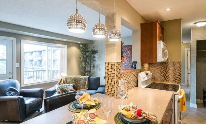 Jasper Place Condo | Close to NAIT Fully Furnished Suite AVAILABLE NOW
