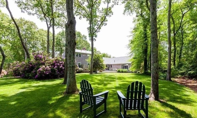 Hyannis Port House | Close to several area beaches. Hot tub. Beach pass provided. RPMS095