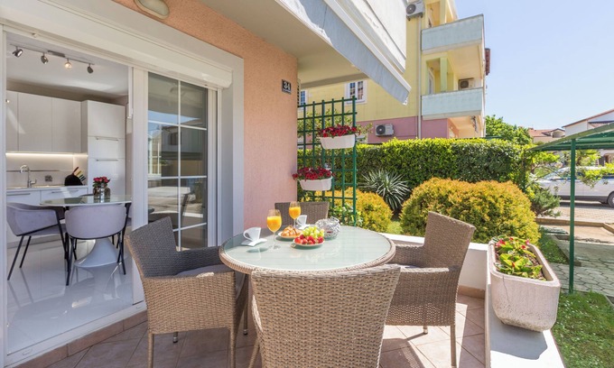 Funtana Apartment | Close to the beach, quiet location, family-friendly