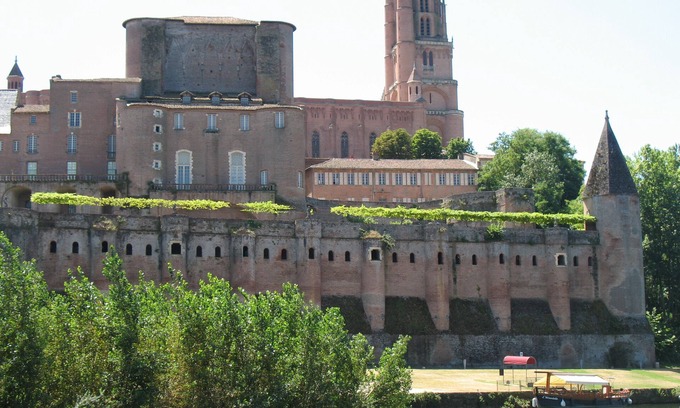 Albi House | Close to the Sainte Cécile cathedral and the Toulouse-Lautrec Museum