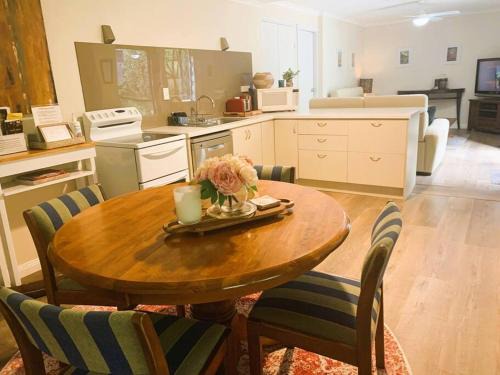 Blackheath Apartment | Cloudland Garden Oasis