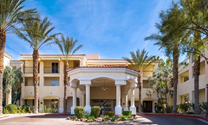 Las Vegas Condo | Club de Soleil studio unit, Thursday check-in