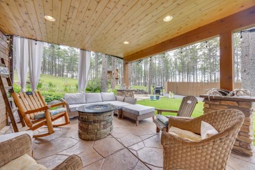 Colorado Springs Apartment | CO Springs Apartment in the Pines with Treehouse!