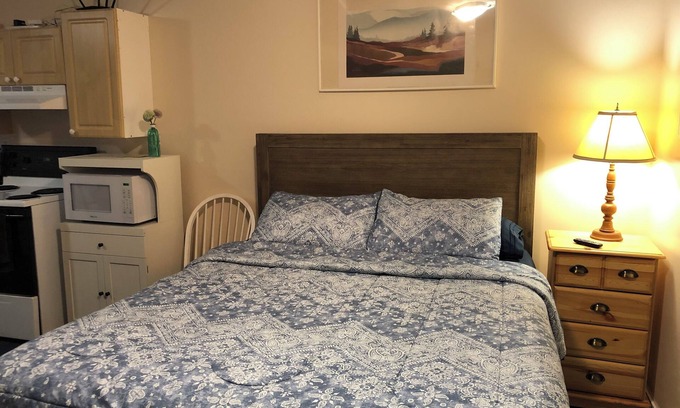 Chilliwack Proper Village West House | Coach house with outside seating area and Kitchen facilities. No-1